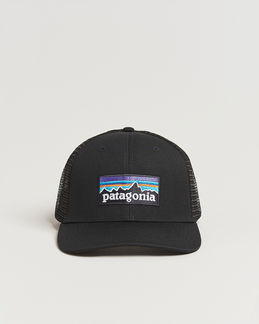 Hombres | Patagonia P-6 Logo Trucker Hat Black | Patagonia | P-6 Logo Trucker Hat Black