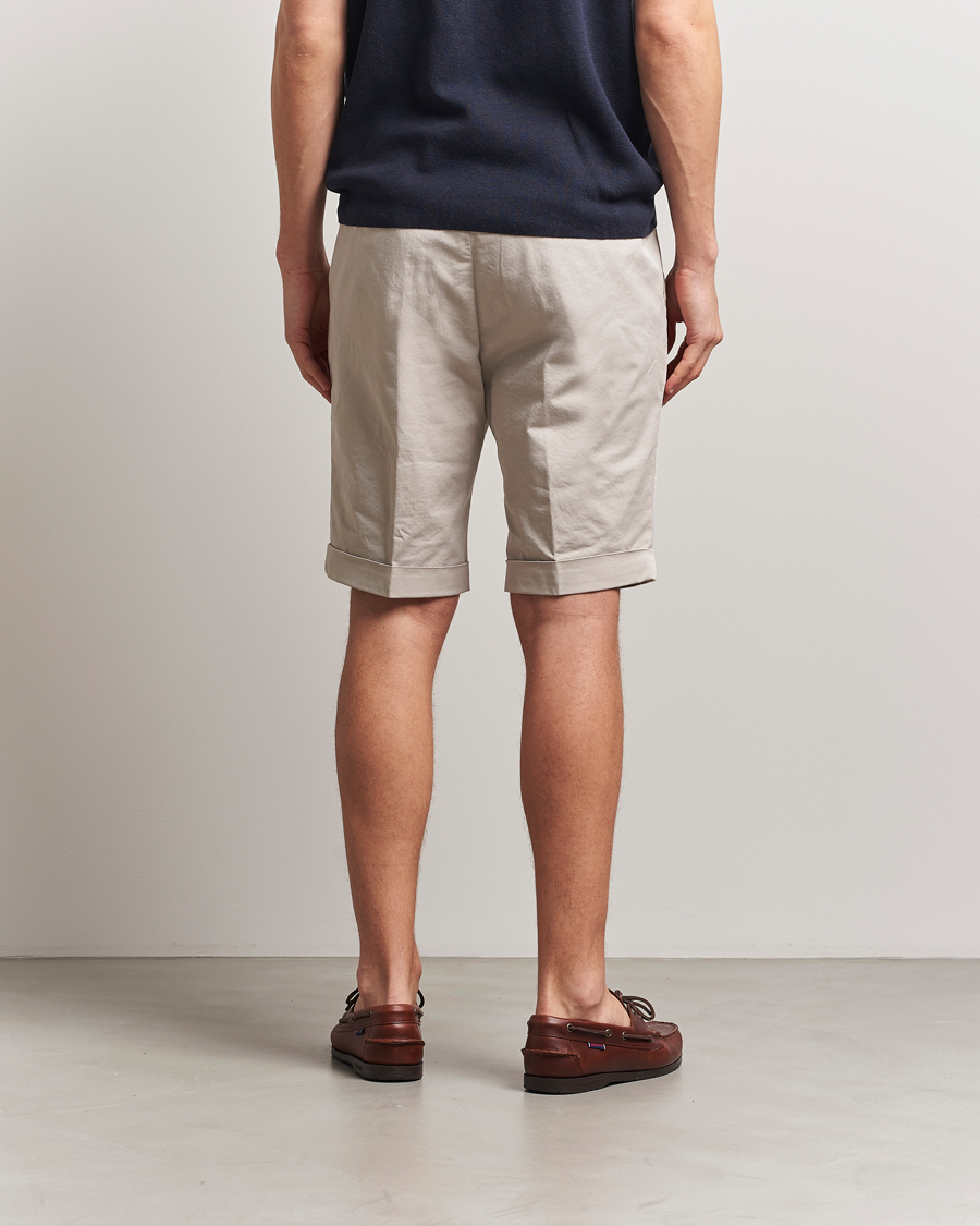 Hombres | Pantalones cortos | Briglia 1949 | Pleated Cotton Shorts Beige