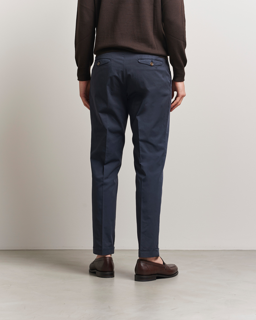 Hombres | Pantalones | Briglia 1949 | Easy Fit Pleated Cotton Stretch Chino Navy