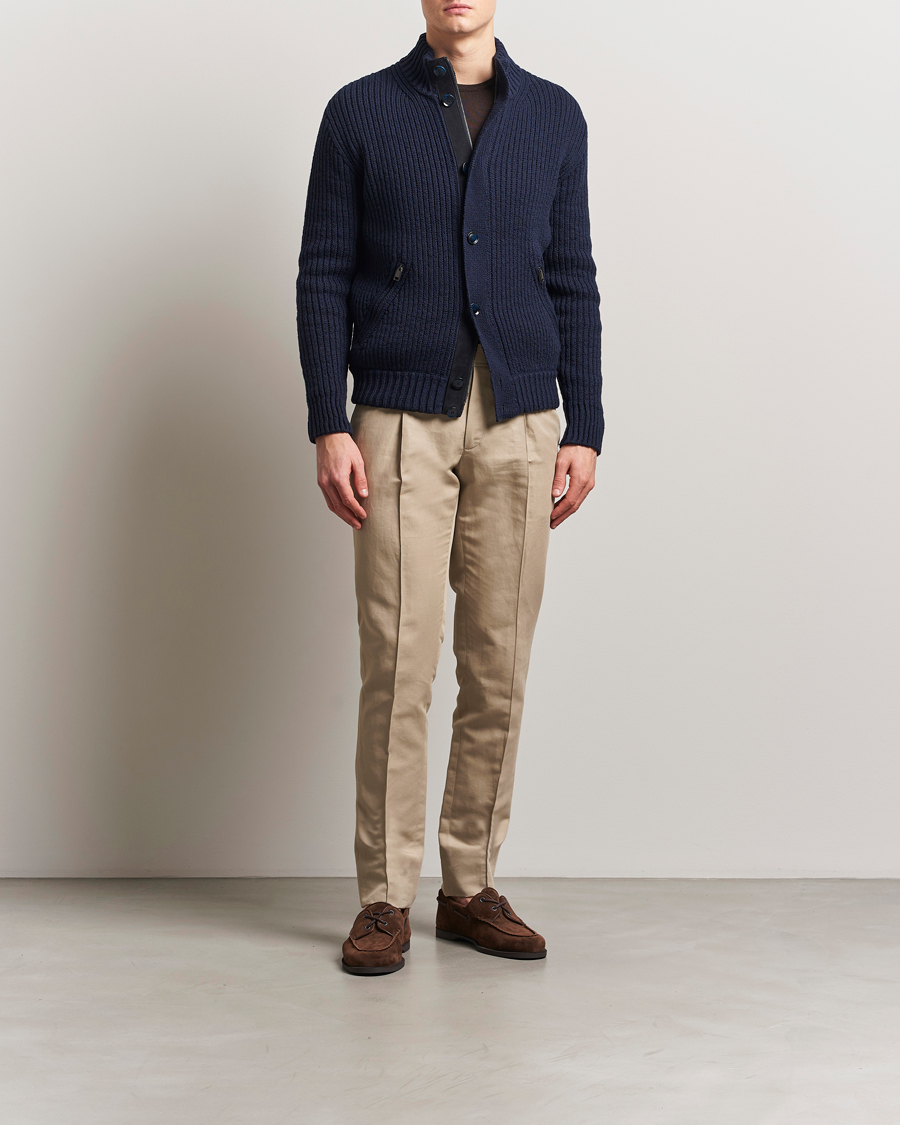Hombres | Pantalones | Brioni | Cotton/Linen Pleated Trousers Beige