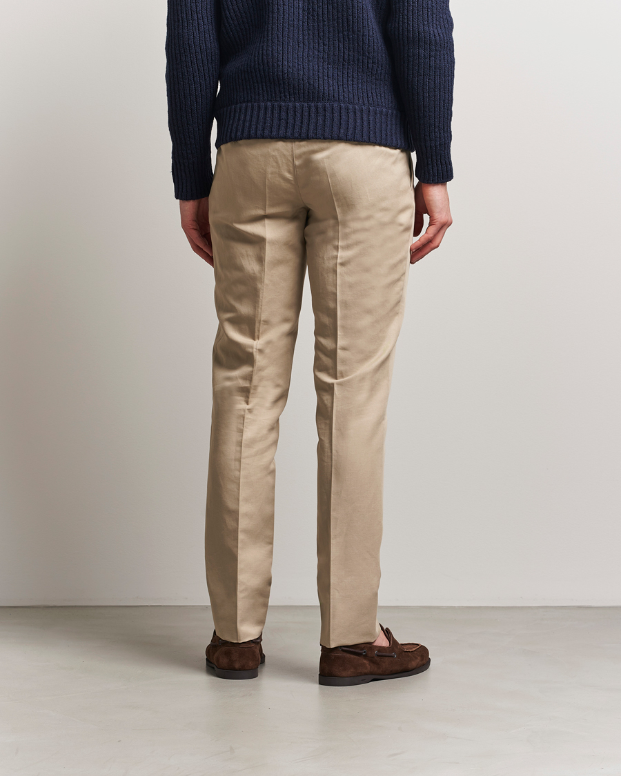 Hombres | Pantalones | Brioni | Cotton/Linen Pleated Trousers Beige