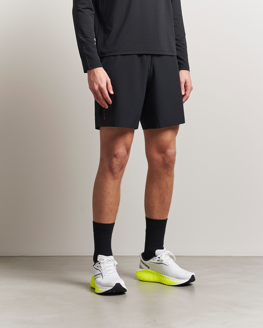 Hombres | Pantalones cortos | Falke Sport | Perform Better Shorts Black