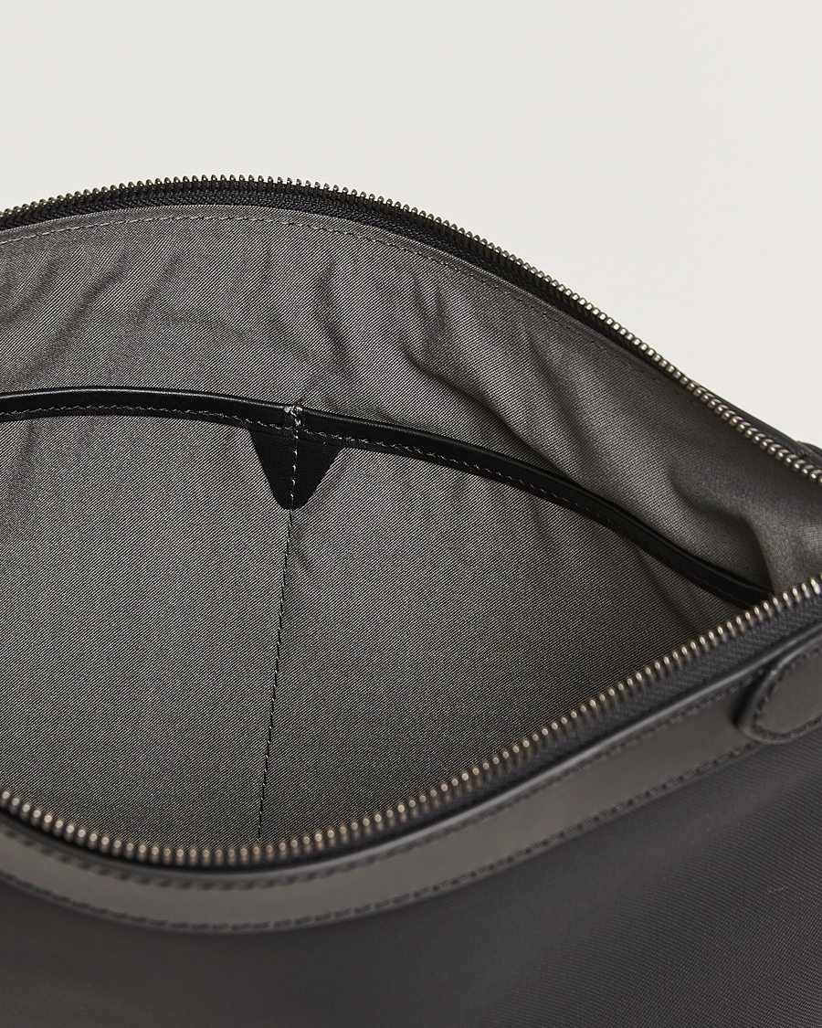 Hombres | Bolsos | Mismo | M/S Nylon Pouch Large Eclipse Black/Black