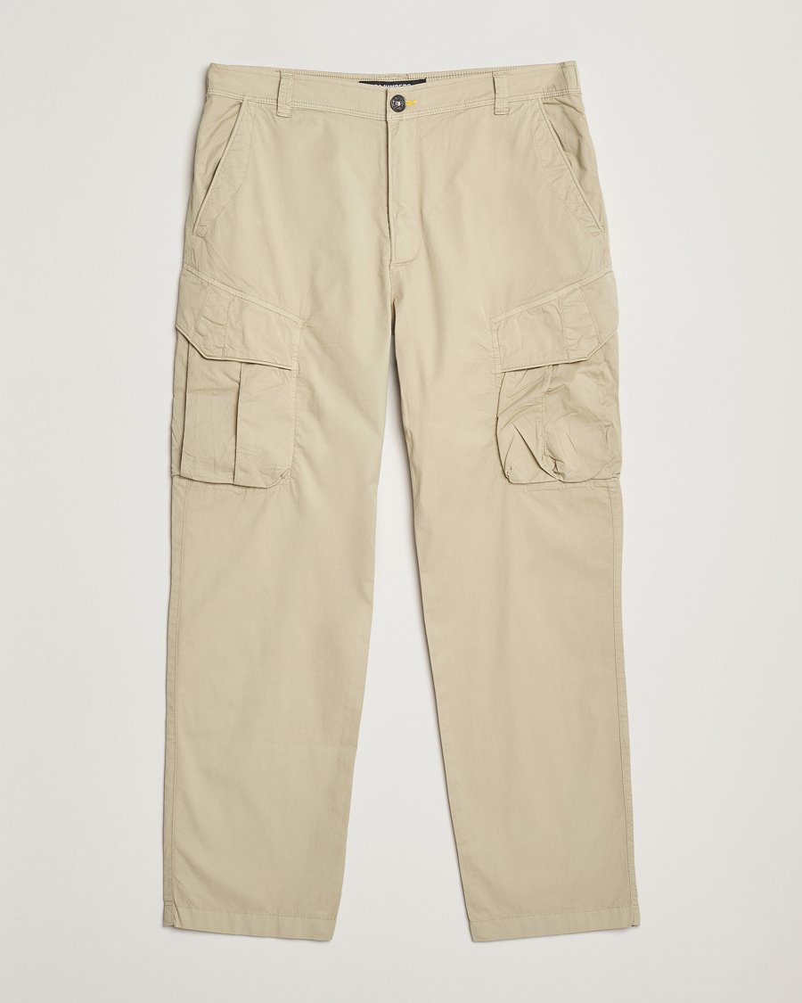 Hombres | Pantalones | Parajumpers | Edmund Garment Dyed Twill Cargo Pants Asparagus