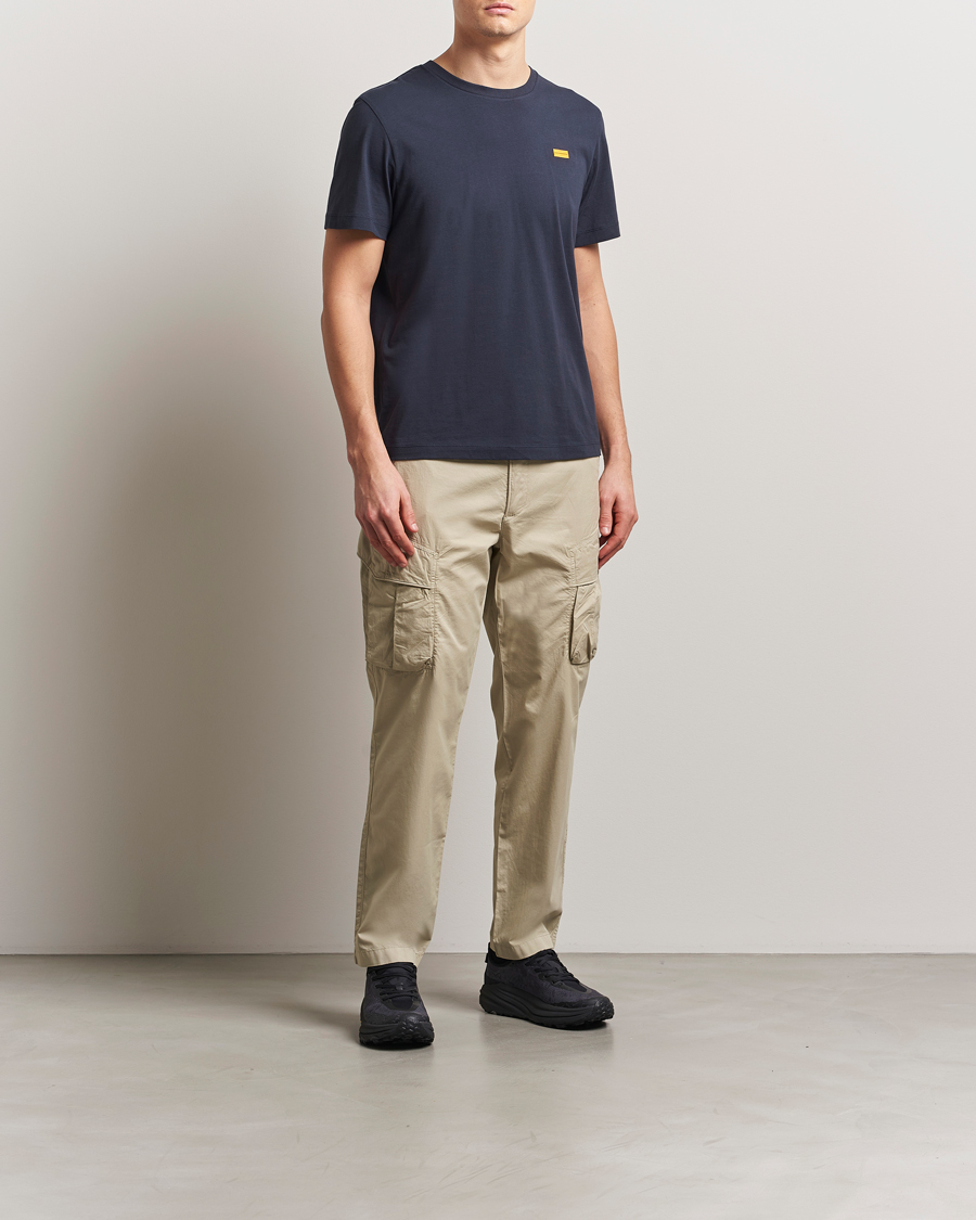 Hombres | Pantalones | Parajumpers | Edmund Garment Dyed Twill Cargo Pants Asparagus