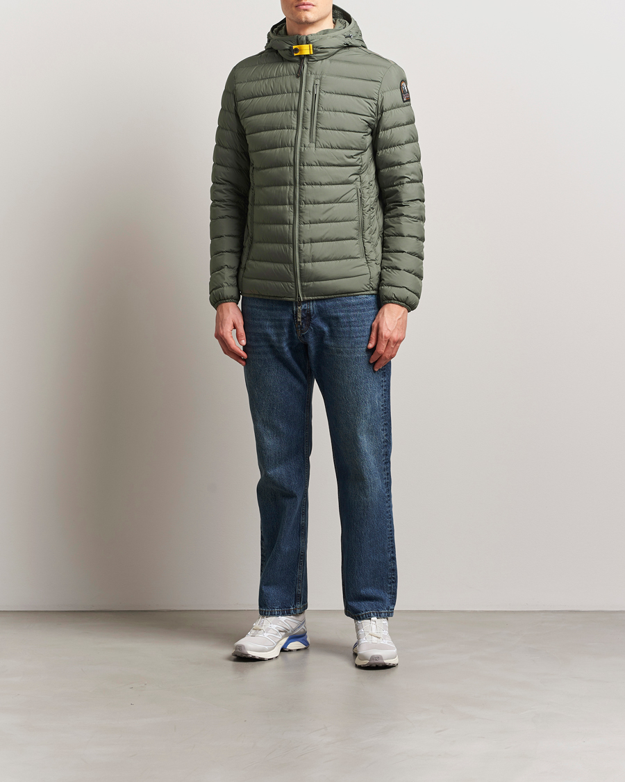 Hombres | Abrigos y chaquetas | Parajumpers | Last Minute Super Lightweight Hooded Jacket Thyme Green