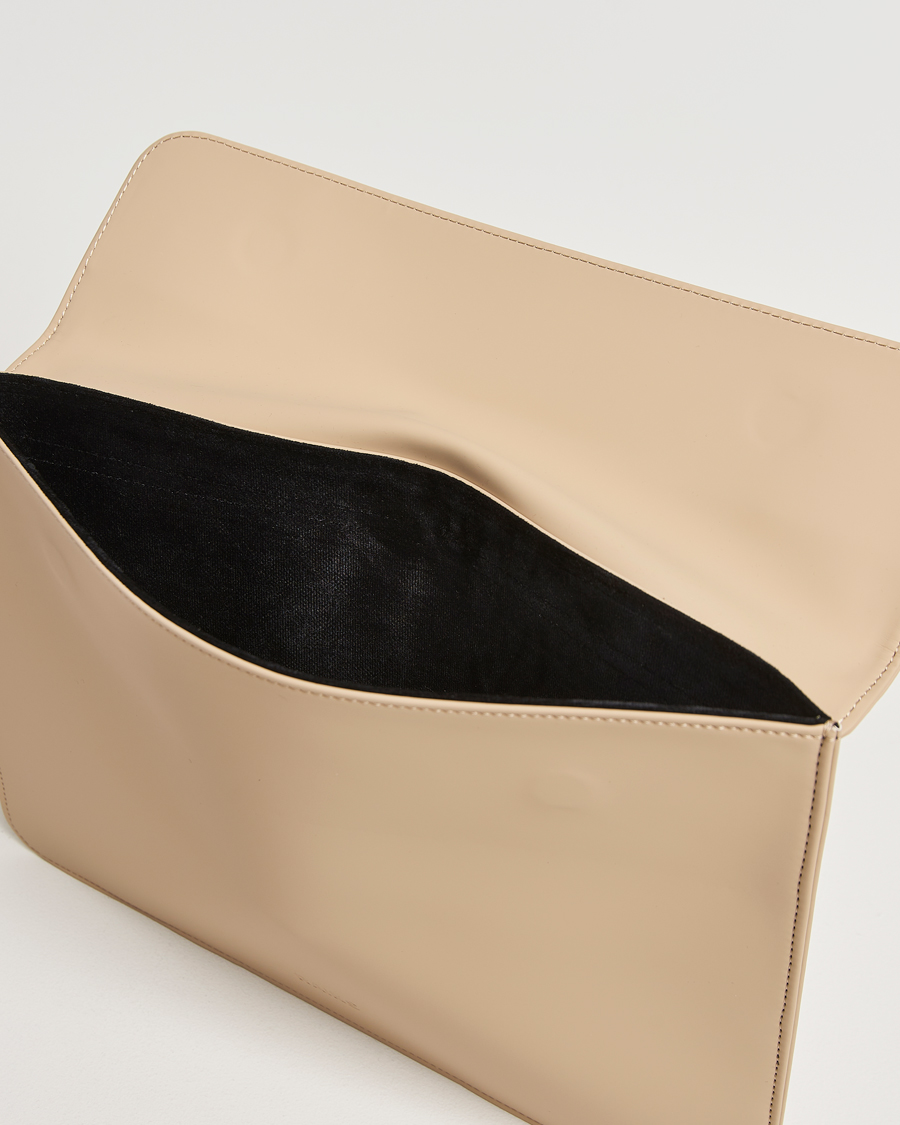 Hombres | RAINS Laptop Portfolio 13