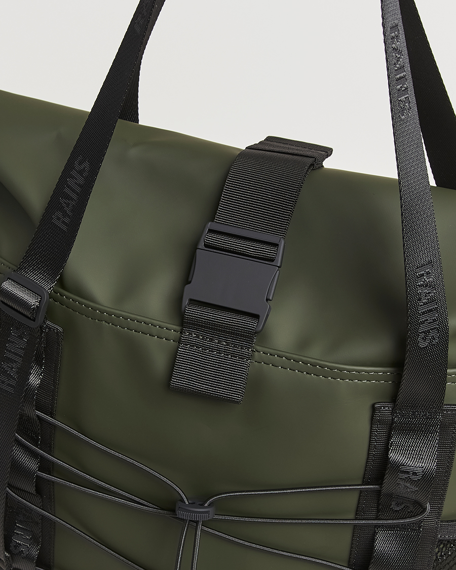 Hombres | RAINS Trail Rolltop Tote Bag Green | RAINS | Trail Rolltop Tote Bag Green