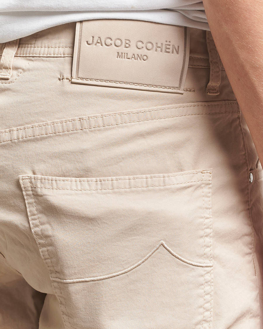 Hombres | Pantalones cortos | Jacob Cohën | Nicolas Cotton Gabardine Shorts Beige