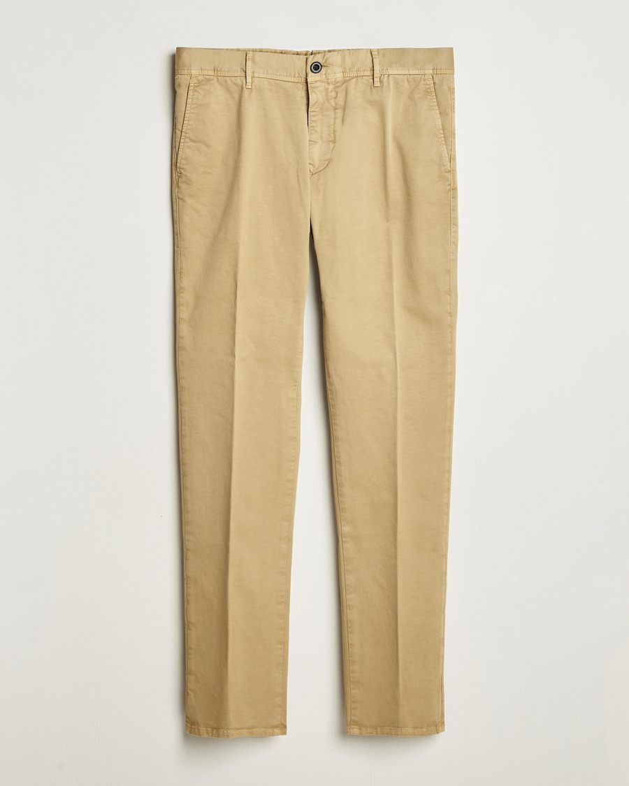 Hombres | Pantalones | Incotex | Slim Fit Garment Dyed Slacks Beige