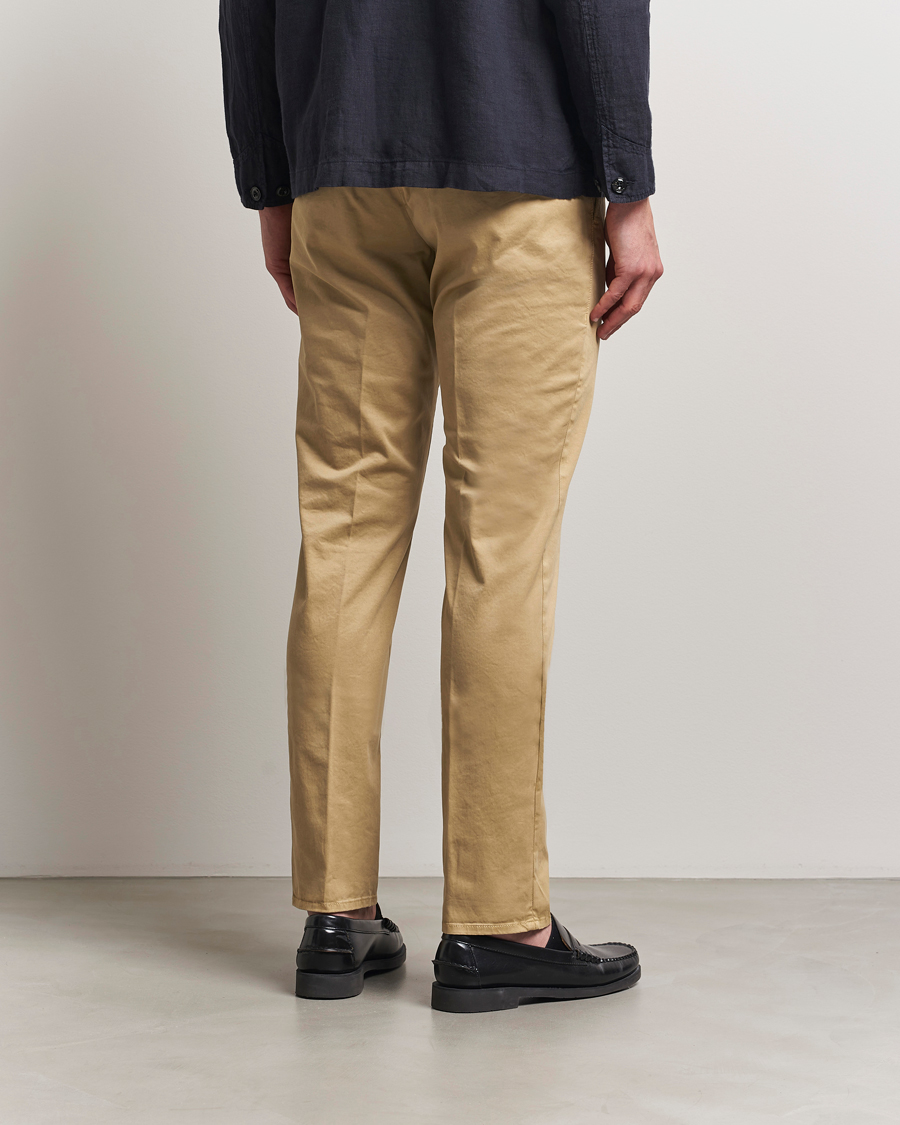 Hombres | Pantalones | Incotex | Slim Fit Garment Dyed Slacks Beige