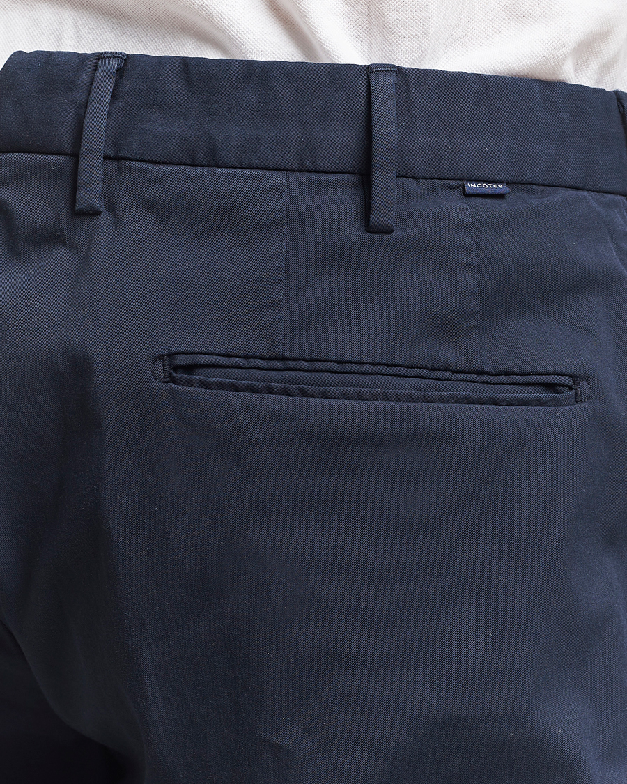 Hombres | Pantalones | Incotex | Slim Fit Comfort Chinos Navy