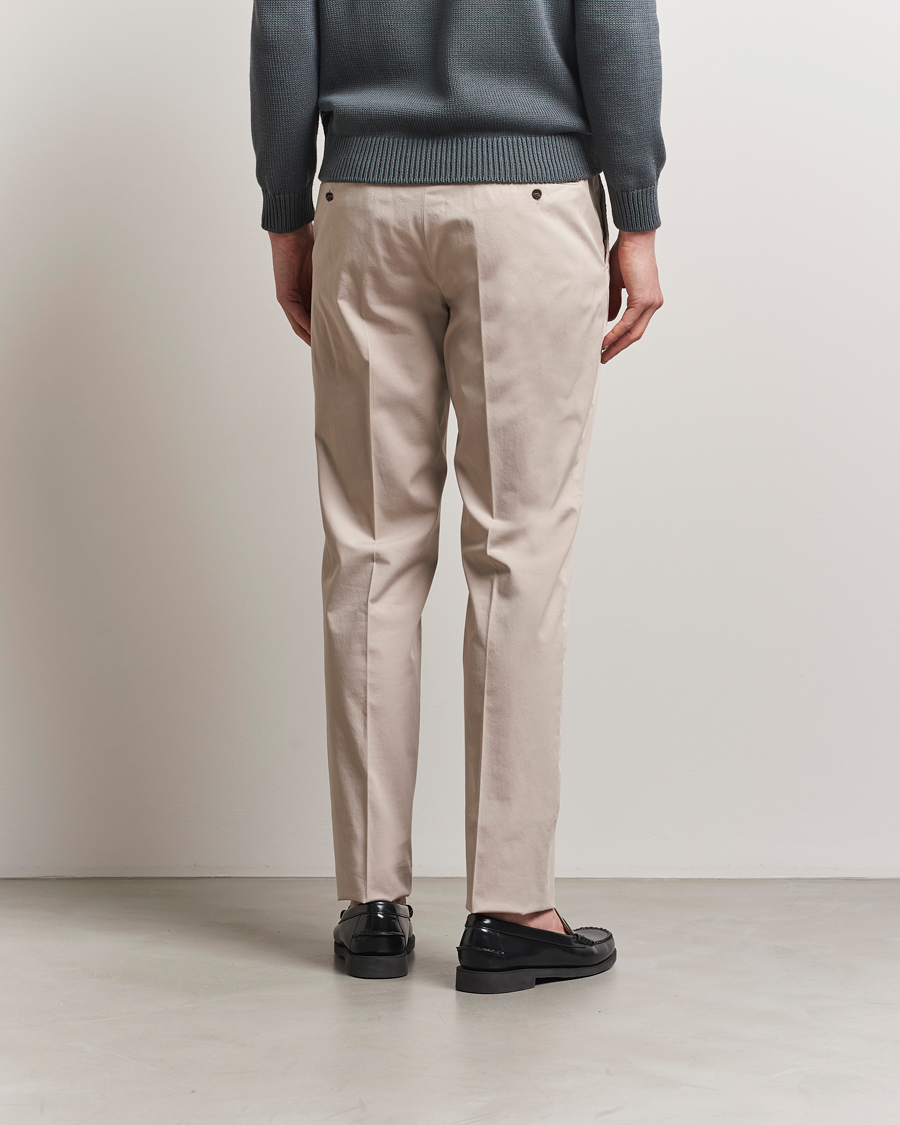 Hombres | Pantalones | Incotex | Regular Fit Comfort Chinos Light Beige