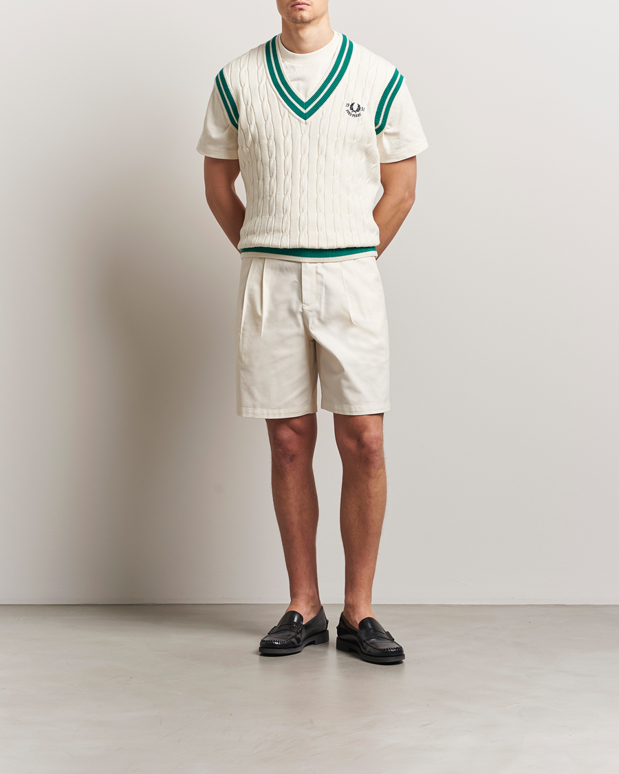 Hombres | Pantalones cortos | Fred Perry | Twill Pleated Tennis Shorts Ecru
