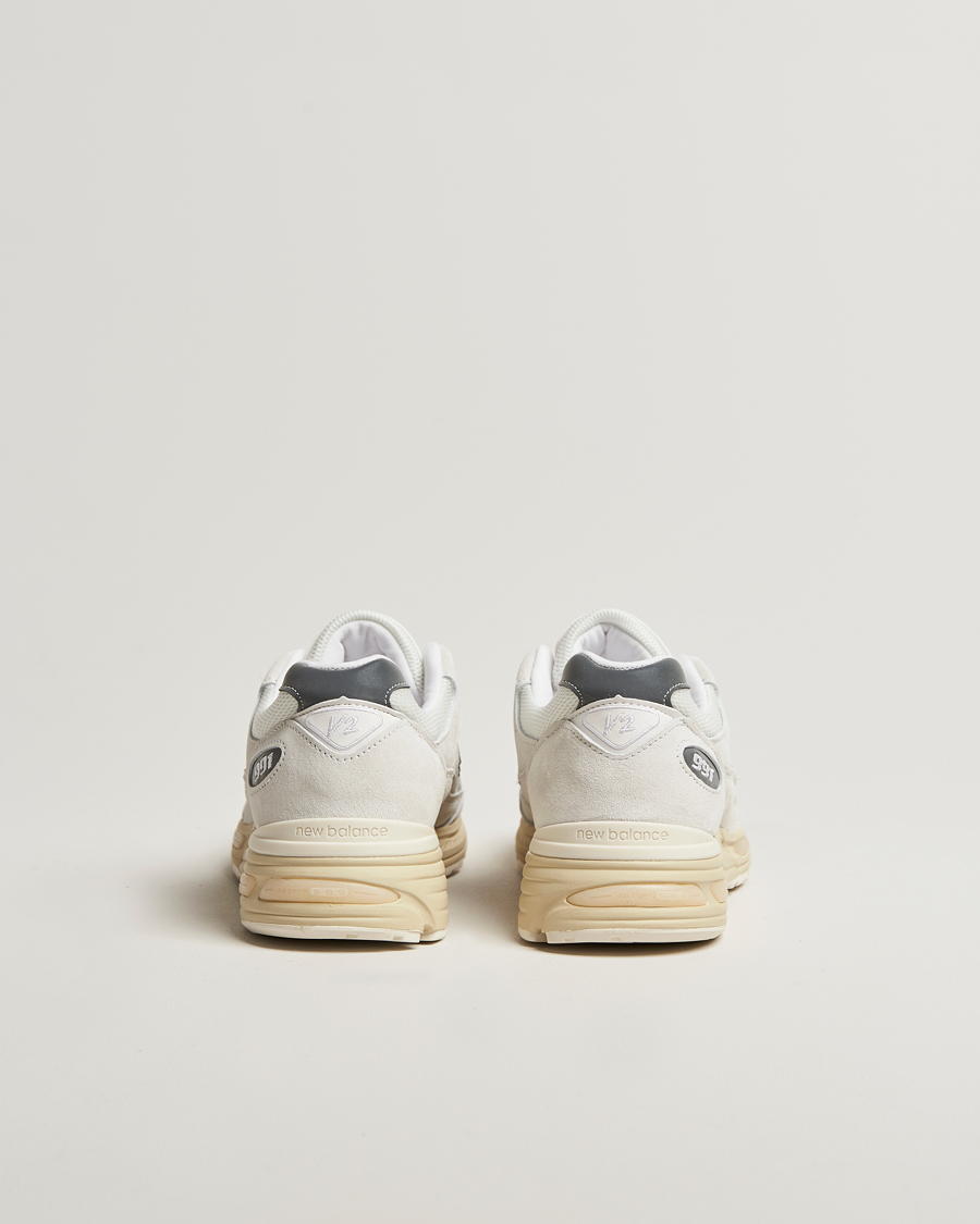 Hombres | New Balance Made in UK 991v2 Sneakers White | New Balance Made In US & UK | New Balance Made in UK 991v2 Sneakers White