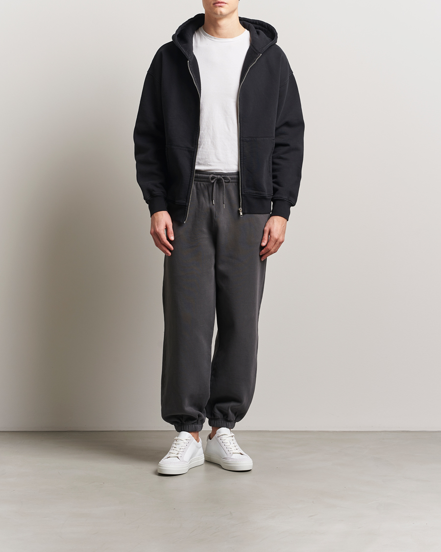 Hombres | Pantalones | Colorful Standard | Classic Organic Sweatpants Lava Grey