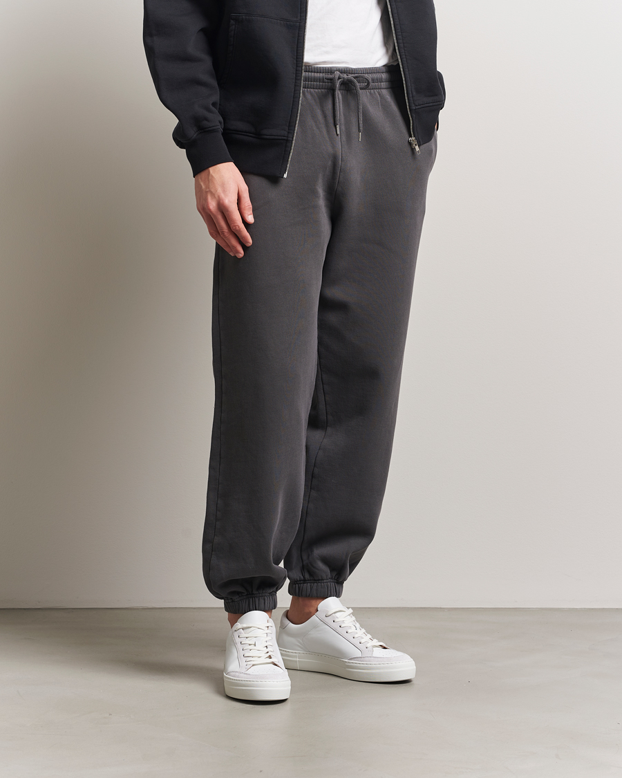 Hombres | Pantalones | Colorful Standard | Classic Organic Sweatpants Lava Grey
