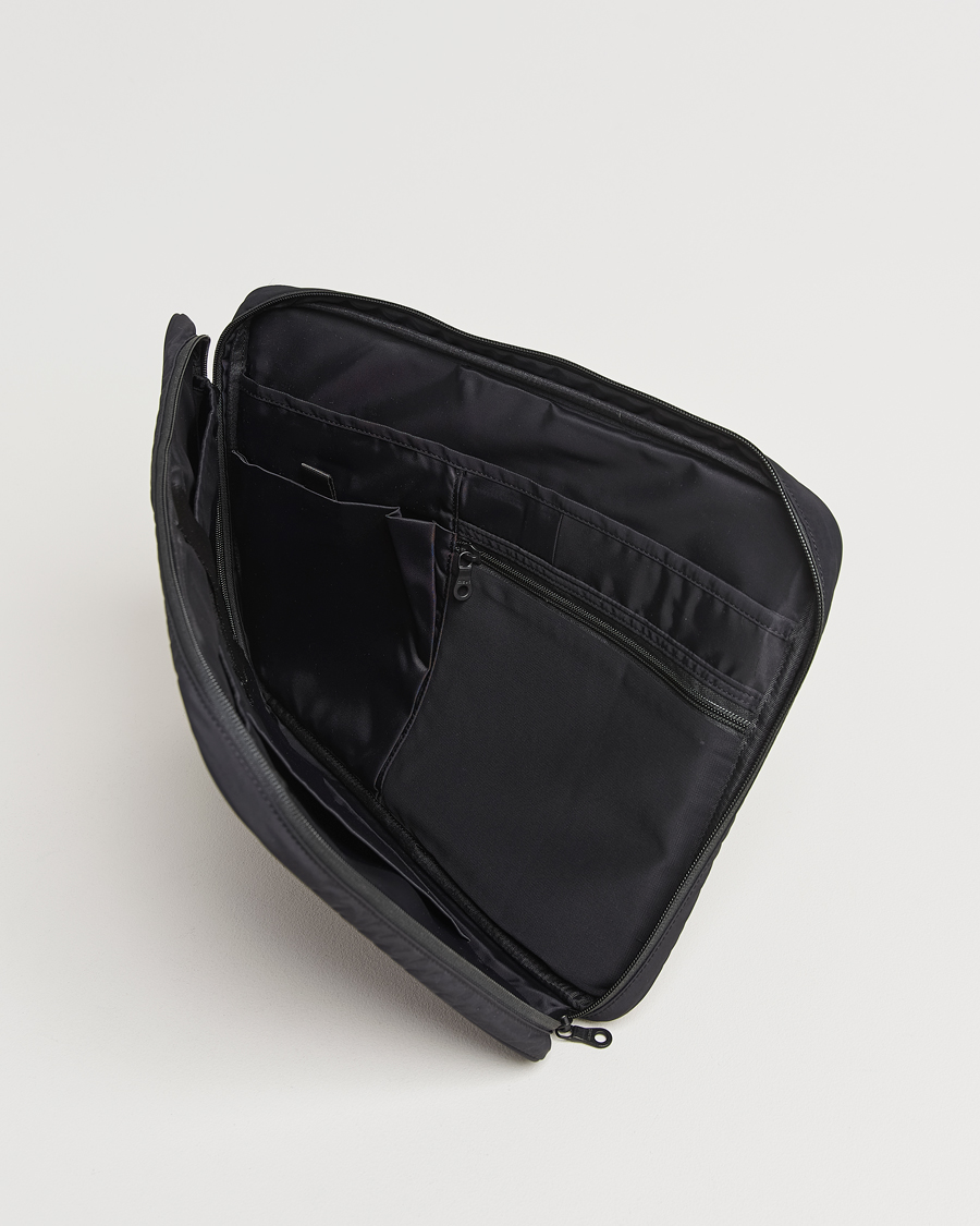 Hombres | mazi untitled Nylon Laptop Pouch 16 Inch Black | mazi untitled | Nylon Laptop Pouch 16 Inch Black