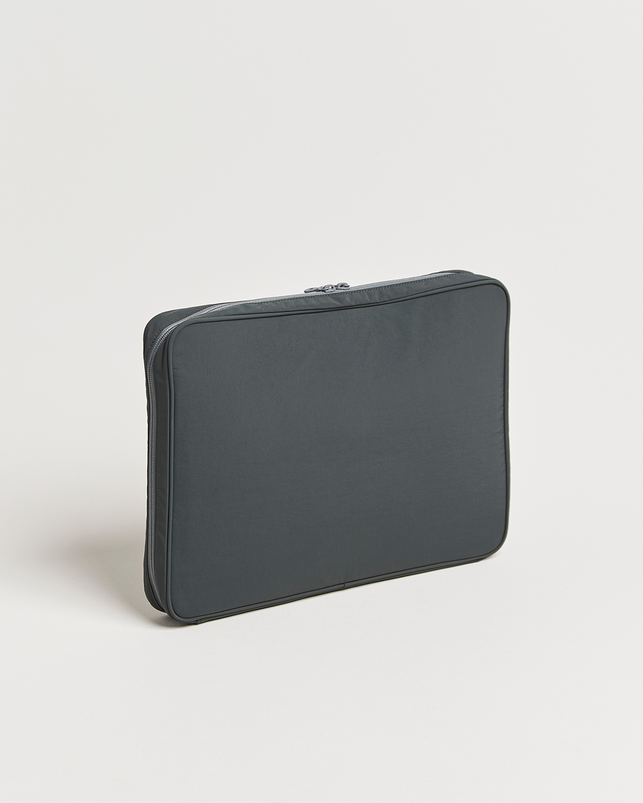 Hombres | mazi untitled Nylon Laptop Pouch 16 Inch Grey | mazi untitled | Nylon Laptop Pouch 16 Inch Grey