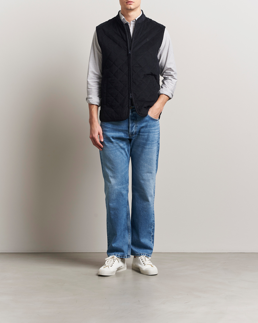 Hombres | Abrigos y chaquetas | Morris | Teddy Quilted Cord Vest Navy