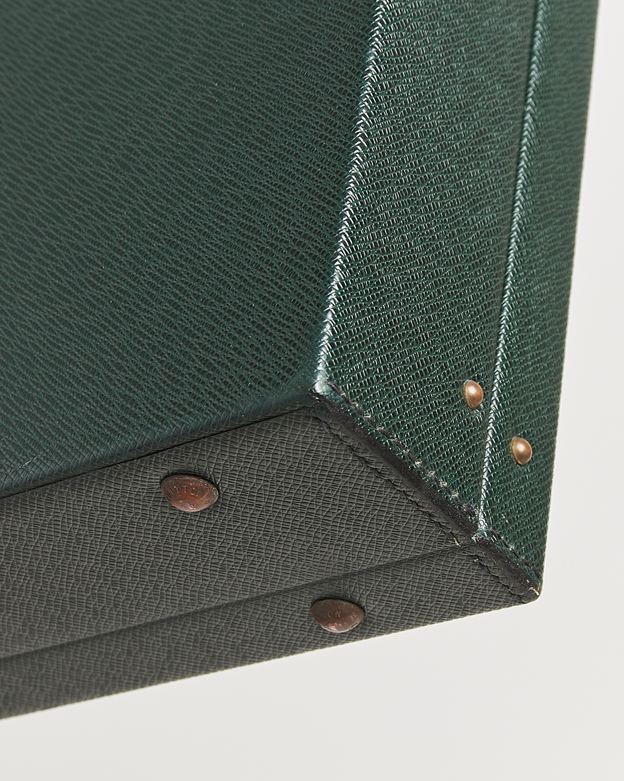 Hombres | Louis Vuitton Pre-Owned Diplomat Briefcase Taiga Green | Louis Vuitton Pre-Owned | Diplomat Briefcase Taiga Green