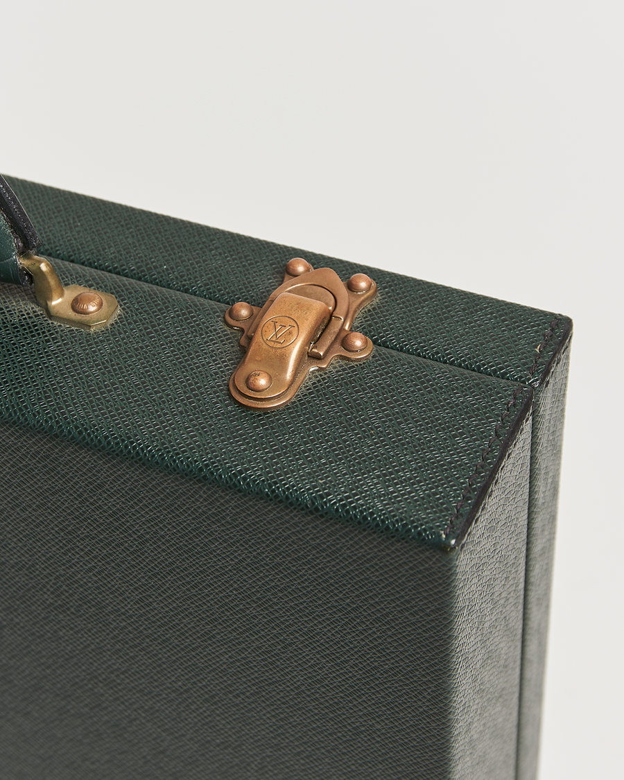 Hombres | Louis Vuitton Pre-Owned Diplomat Briefcase Taiga Green | Louis Vuitton Pre-Owned | Diplomat Briefcase Taiga Green