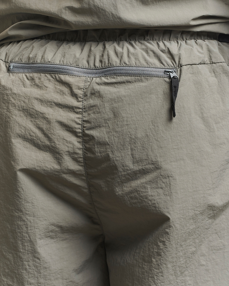 Hombres | Pantalones cortos | Snow Peak | Nylon Tussah Shorts Light Olive