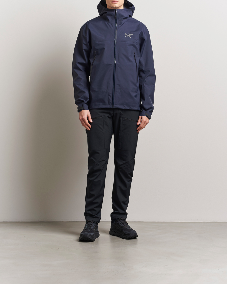 Hombres | Abrigos y chaquetas | Arc'teryx | Beta Gore-Tex Jacket Black Sapphire