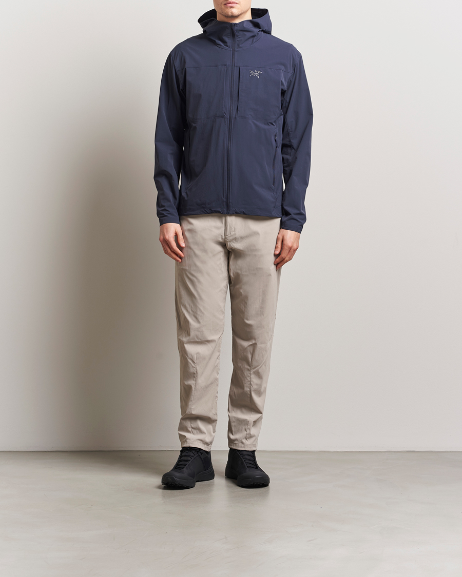 Hombres | Abrigos y chaquetas | Arc'teryx | Gamma Lightweight Softshell Hooded Jacket Black Sapphire