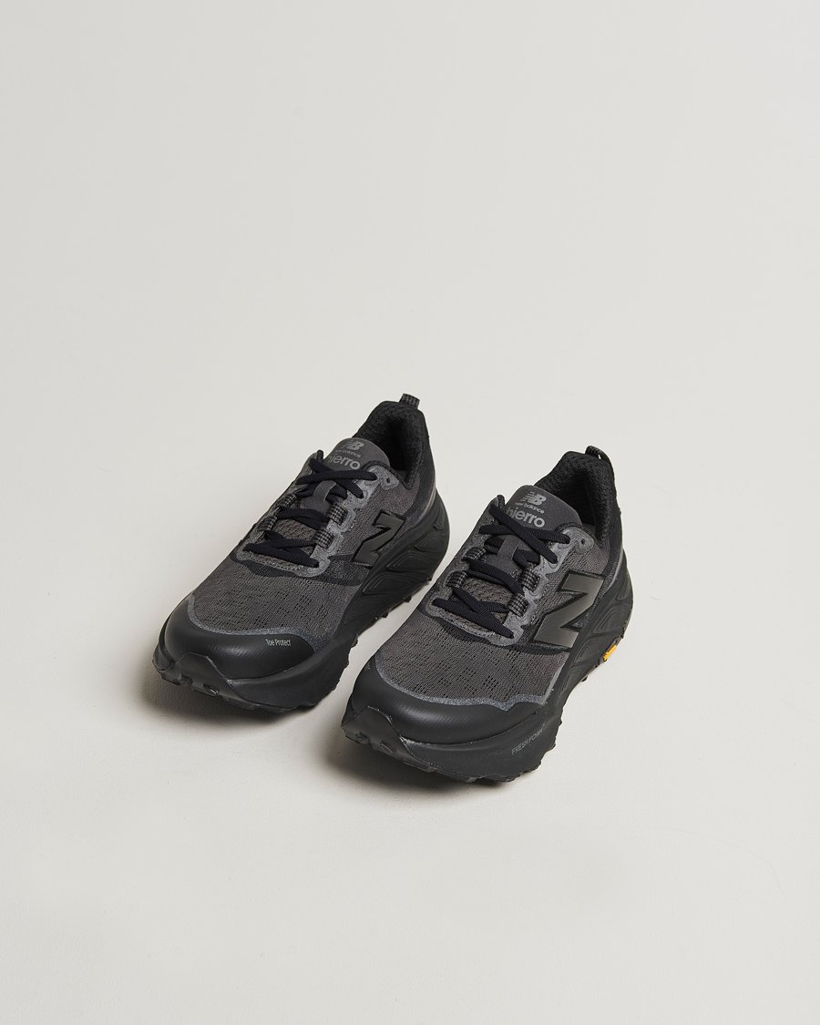 Hombres | Zapatillas de correr | New Balance Running | Fresh Foam X Hierro V9 Black