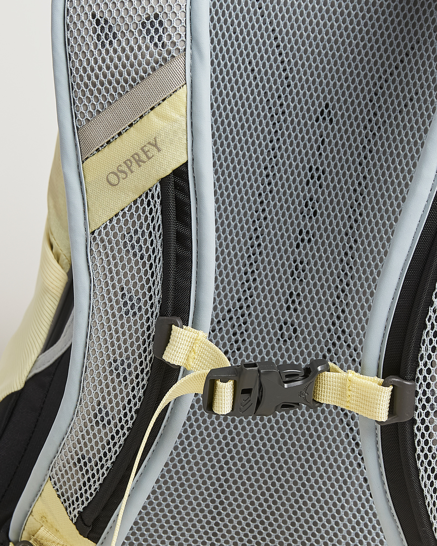 Hombres | Osprey HikeLite 26 Stardust Yellow | Osprey | HikeLite 26 Stardust Yellow