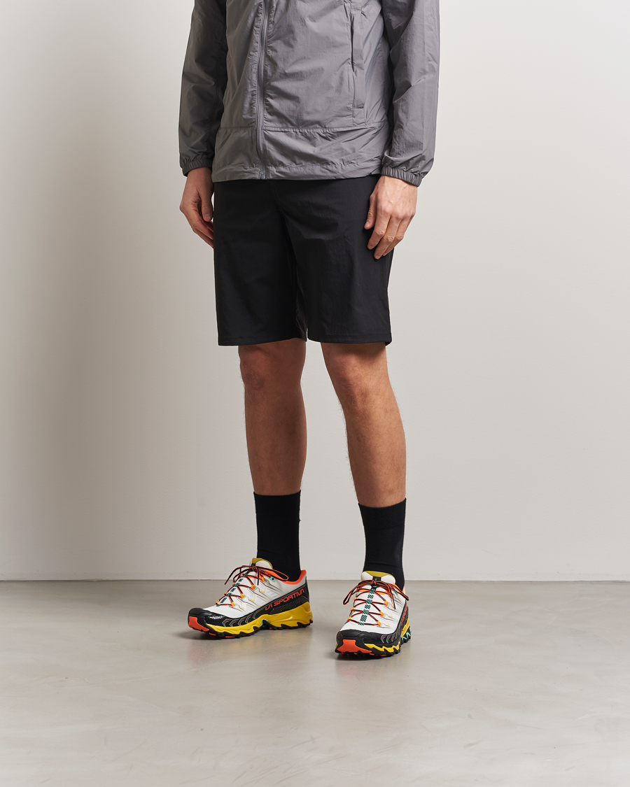 Hombres | La Sportiva Ultra Raptor II Chalk/Black | La Sportiva | Ultra Raptor II Chalk/Black