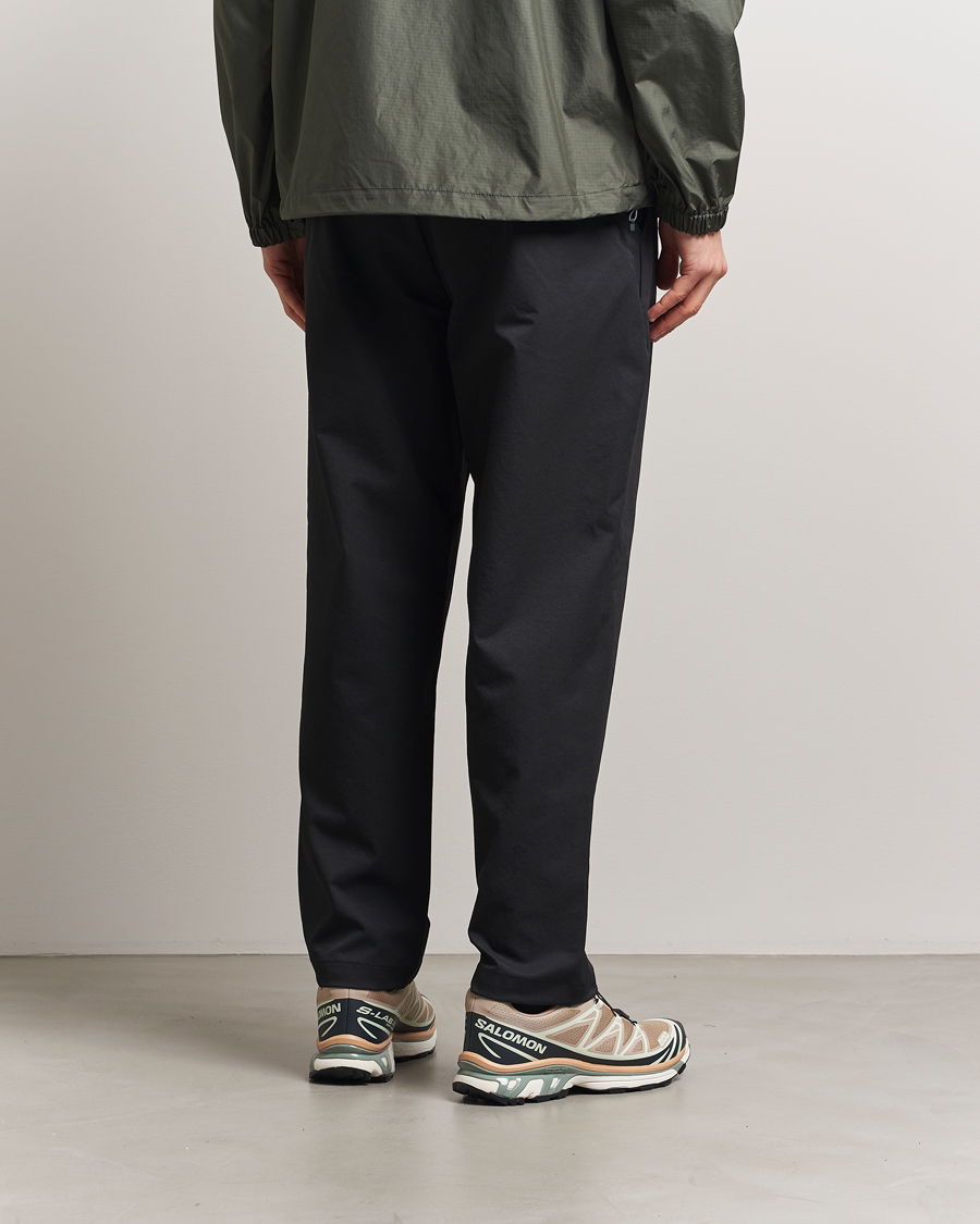 Hombres | Pantalones | Goldwin | One Tuck Tapered Stretch Pants Black