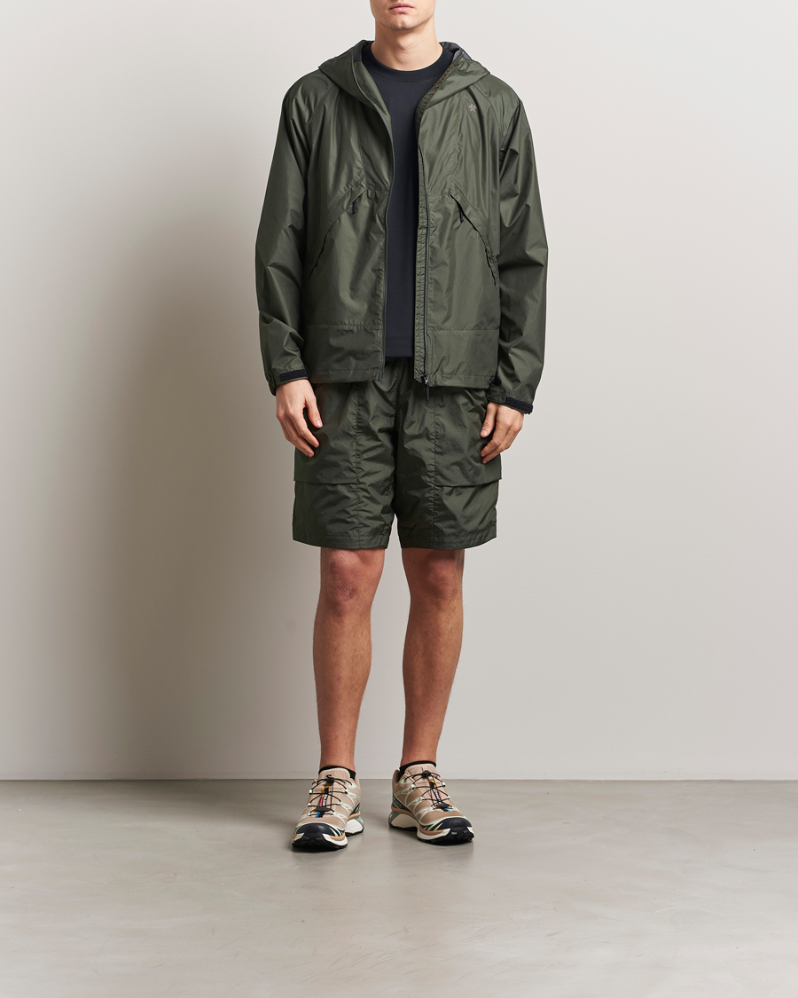 Hombres | Abrigos y chaquetas | Goldwin | Rip-Stop Hooded Jacket Dark Olive