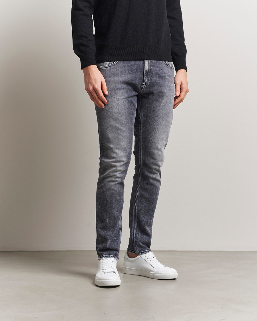 Hombres | Vaqueros | Tiger of Sweden | Pistolero Stretch Cotton Jeans Washed Black