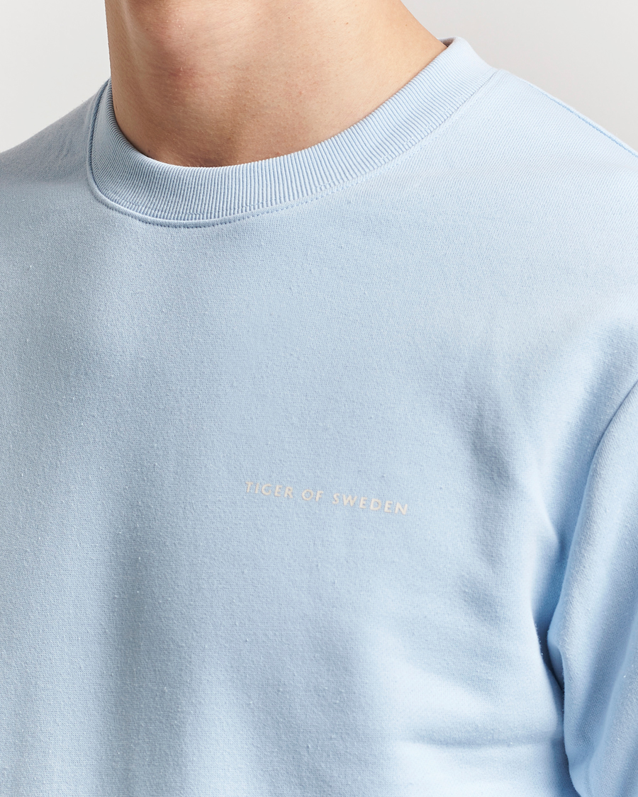 Hombres | Jerséis y prendas de punto | Tiger of Sweden | Emerson Crew Neck Sweatshirt Light Blue