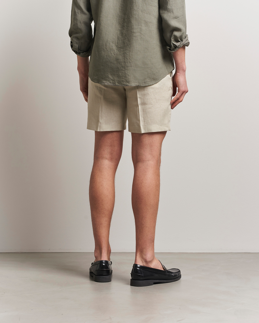 Hombres | Pantalones cortos | Tiger of Sweden | Thiago Linen Shorts Cream Sand