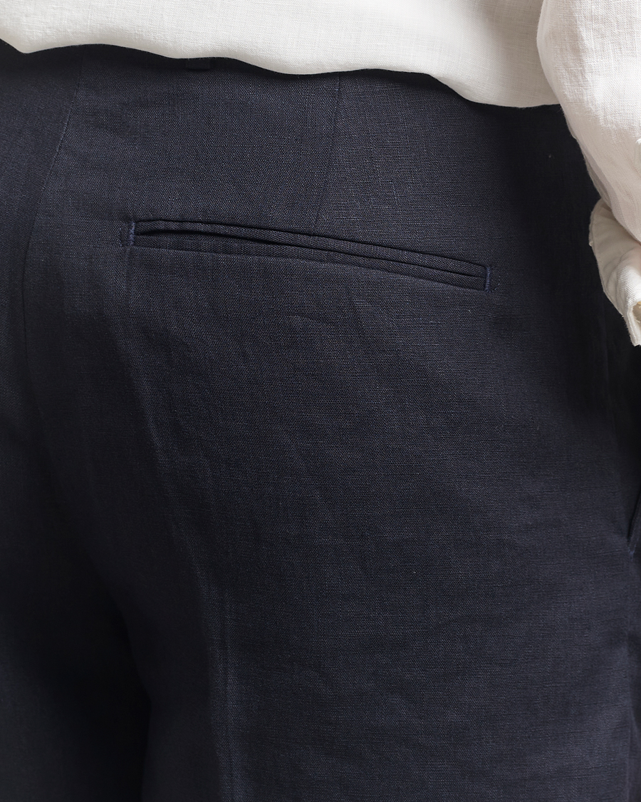 Hombres | Pantalones cortos | Tiger of Sweden | Thiago Linen Shorts Midnight Blue