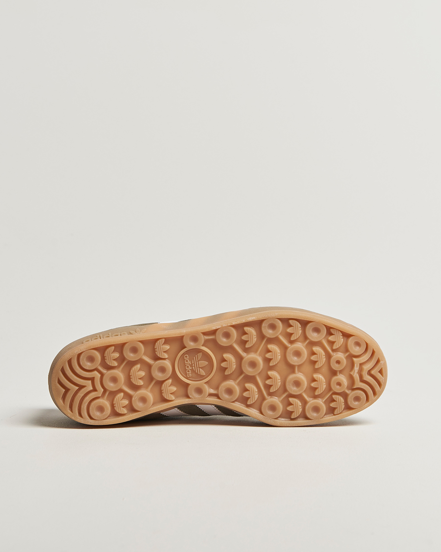 Hombres | adidas Originals Gazelle Indoor Sneaker Olive/White | adidas Originals | Gazelle Indoor Sneaker Olive/White