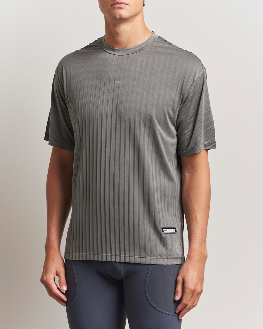 Hombres | Camisetas | Satisfy | Pleated AuraLite T-Shirt Mineral Graphite