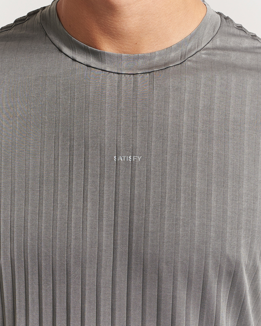 Hombres | Camisetas | Satisfy | Pleated AuraLite T-Shirt Mineral Graphite