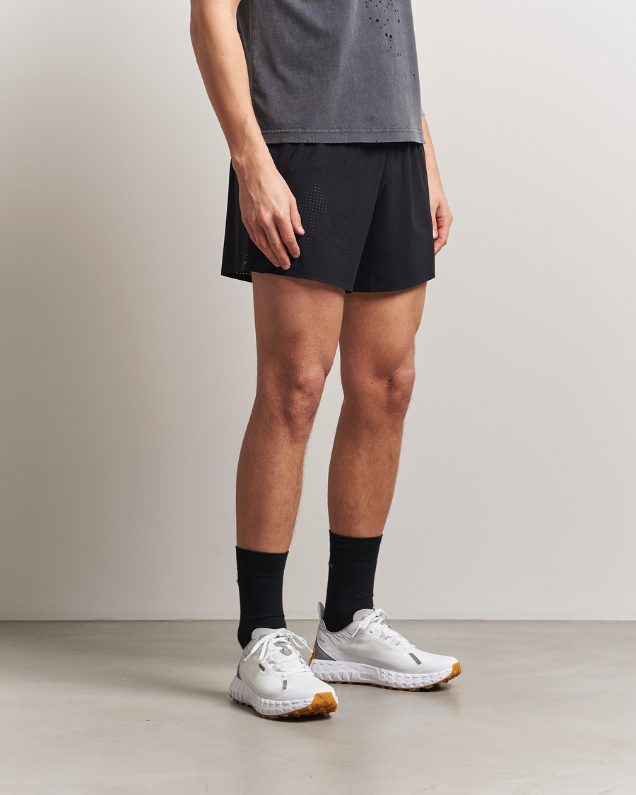 Hombres | Pantalones cortos | Satisfy | Space-O 5 Inch Shorts Black