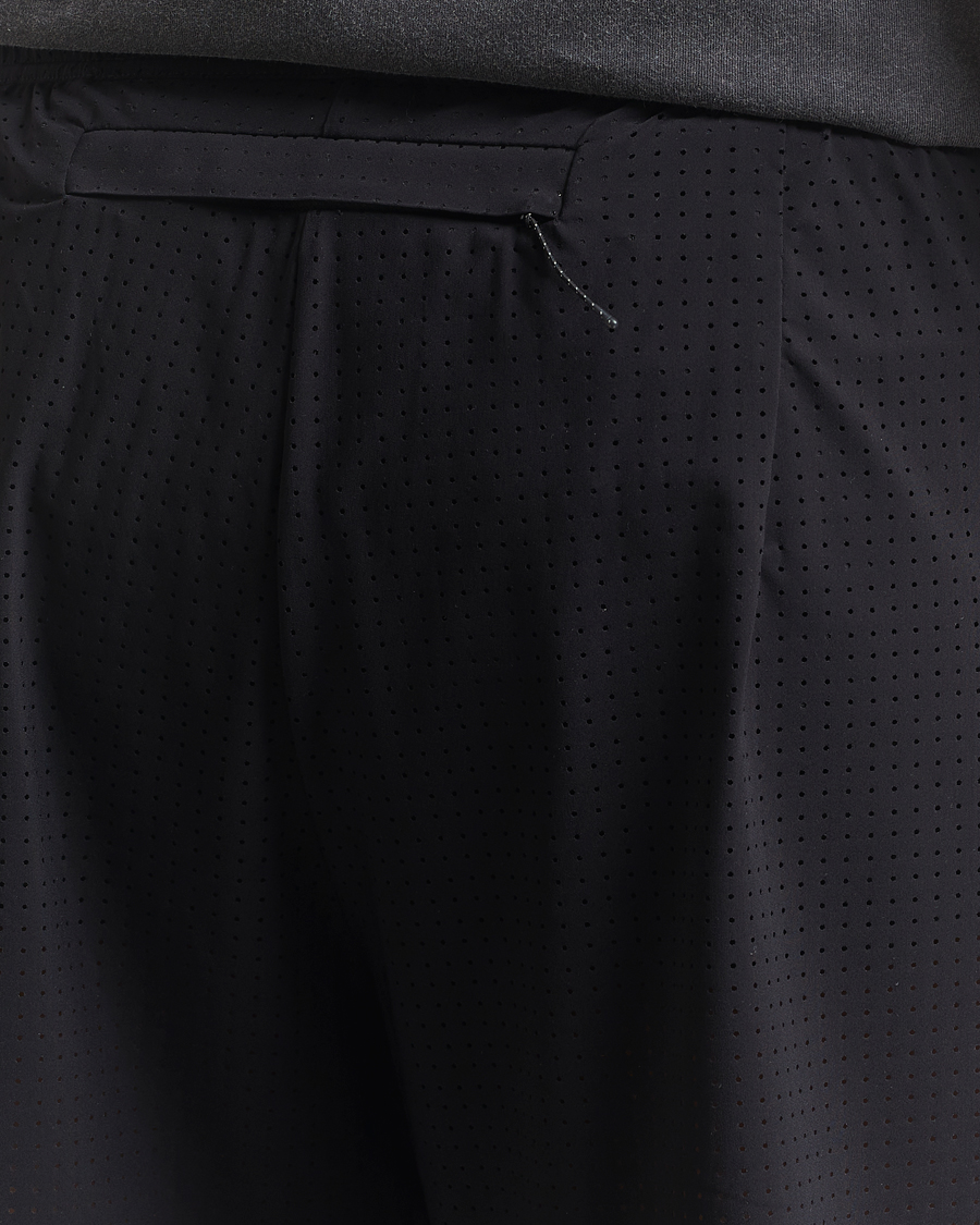 Hombres | Pantalones cortos | Satisfy | Space-O 5 Inch Shorts Black
