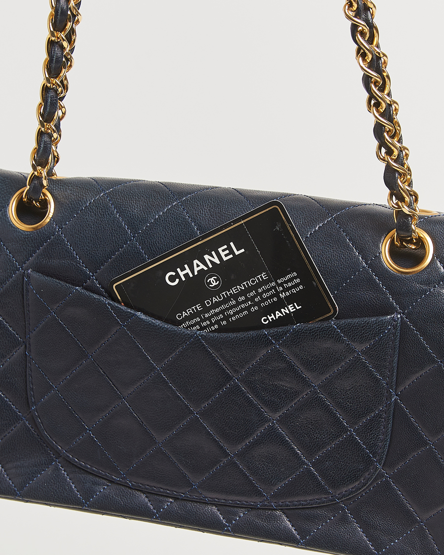 Hombres | Chanel Pre-Owned Classic Small Double Flap Bag Lambskin Navy | Chanel Pre-Owned | Classic Small Double Flap Bag Lambskin Navy