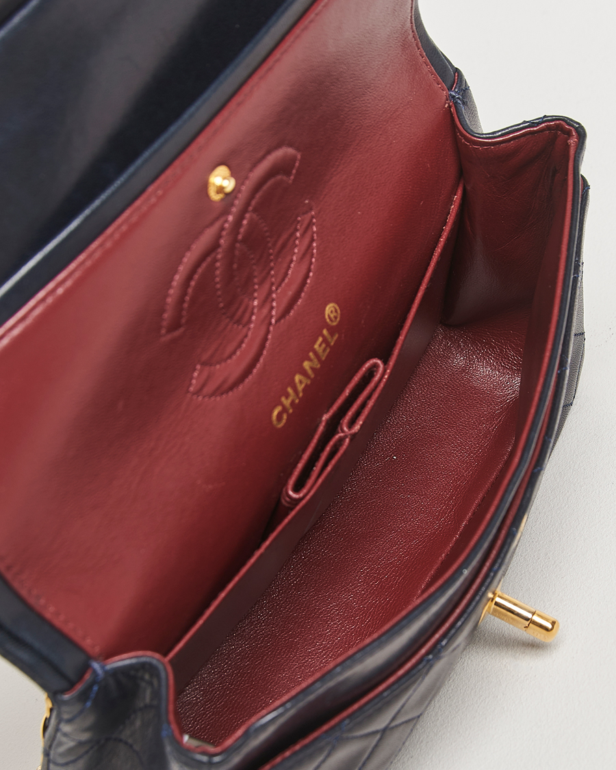 Hombres | Chanel Pre-Owned Classic Small Double Flap Bag Lambskin Navy | Chanel Pre-Owned | Classic Small Double Flap Bag Lambskin Navy