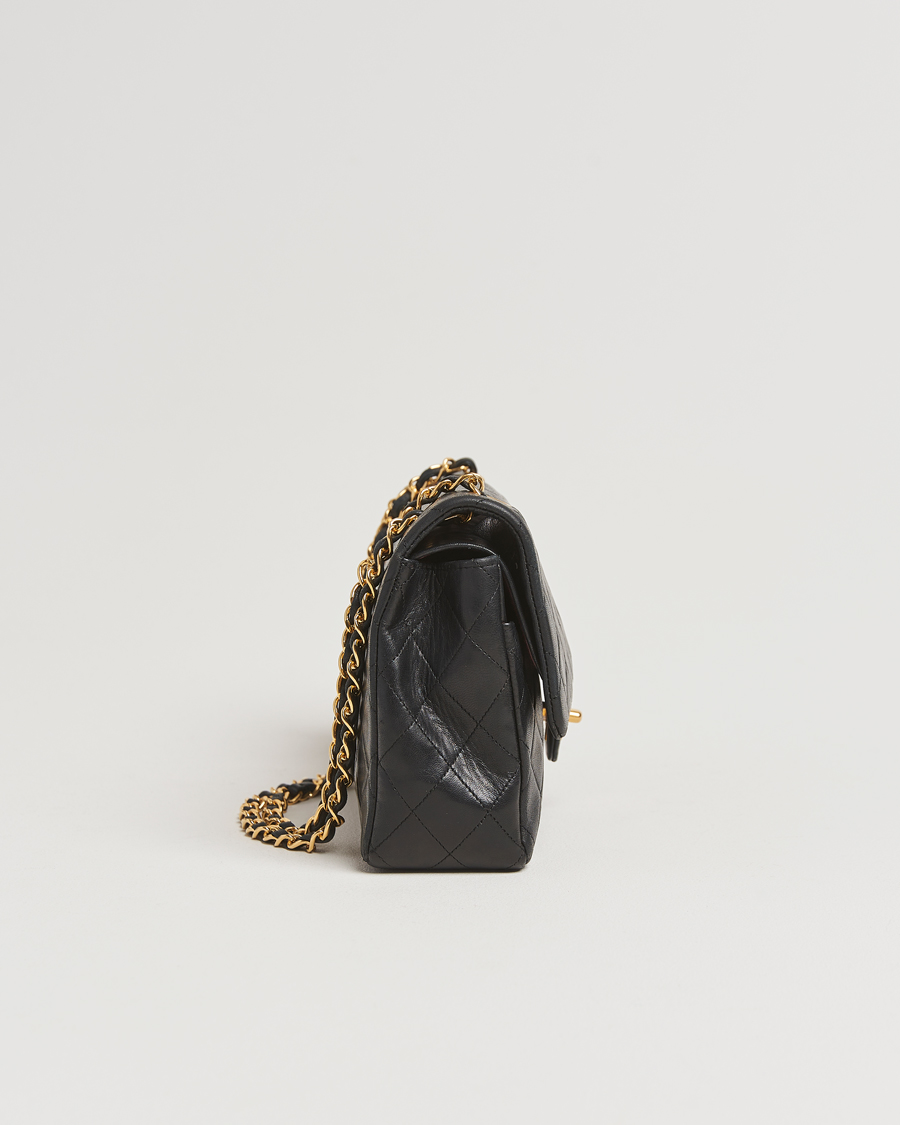 Hombres | Chanel Pre-Owned Classic Medium Double Flap Bag Lambskin Black | Chanel Pre-Owned | Classic Medium Double Flap Bag Lambskin Black