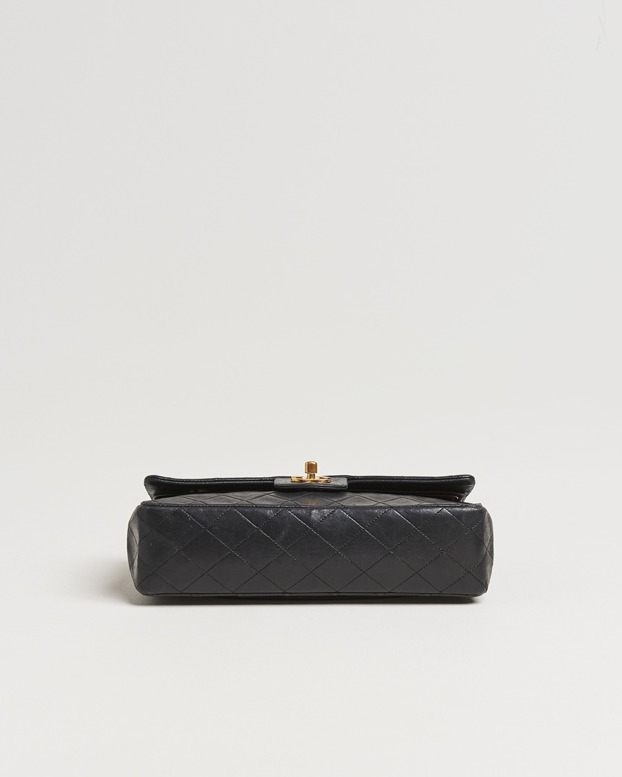 Hombres | Chanel Pre-Owned Classic Medium Double Flap Bag Lambskin Black | Chanel Pre-Owned | Classic Medium Double Flap Bag Lambskin Black