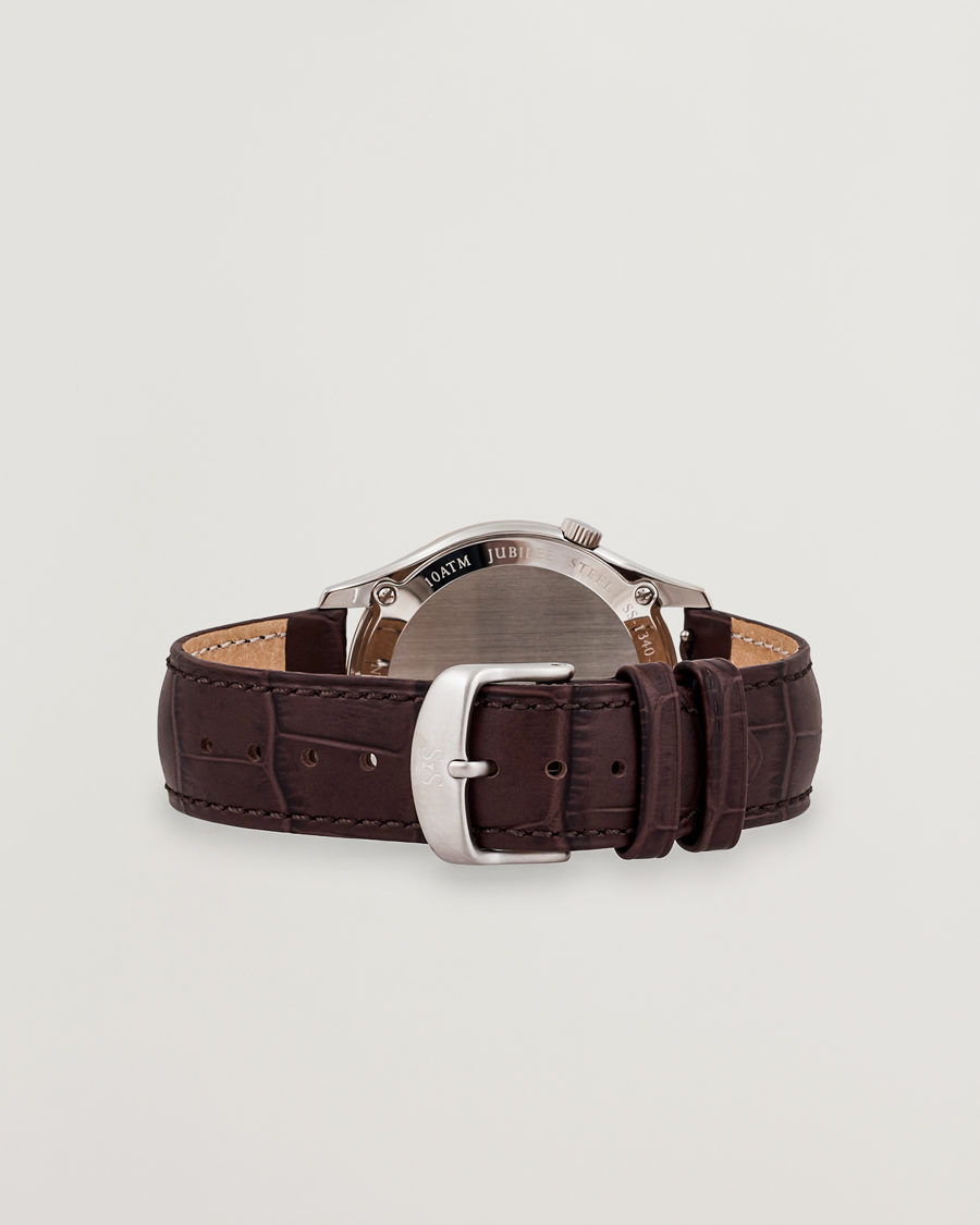 Hombres | Sjöö Sandström Jubilee Steel Quartz 40mm Gold Bezel White/Brown Calf | Sjöö Sandström | Jubilee Steel Quartz 40mm Gold Bezel White/Brown Calf