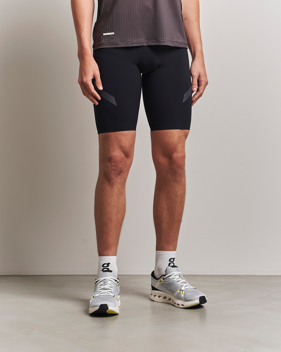 Hombres | Pantalones cortos | SOAR Running | Half Tight Black