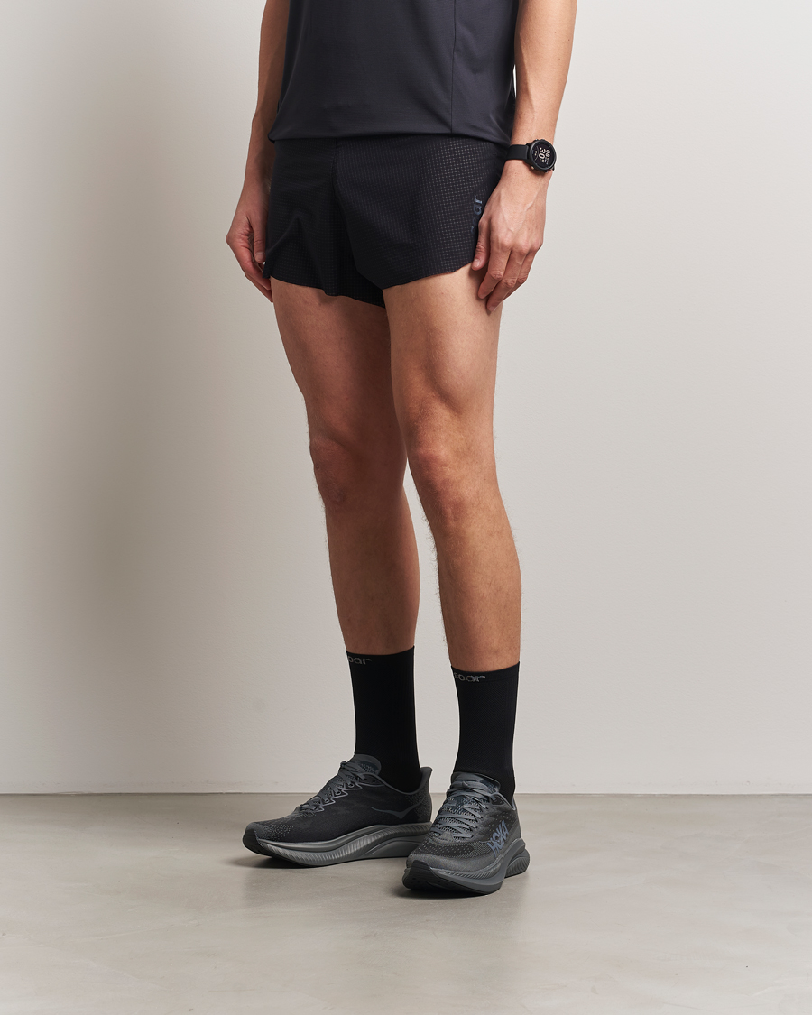 Hombres | Pantalones cortos | SOAR Running | Marathon Short Black